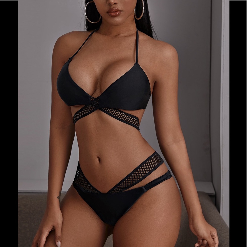 Criss Cross Halter Bikini Swimsuit